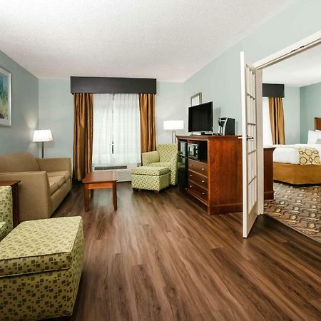 Baymont Inn & Suites Braselton Exterior foto