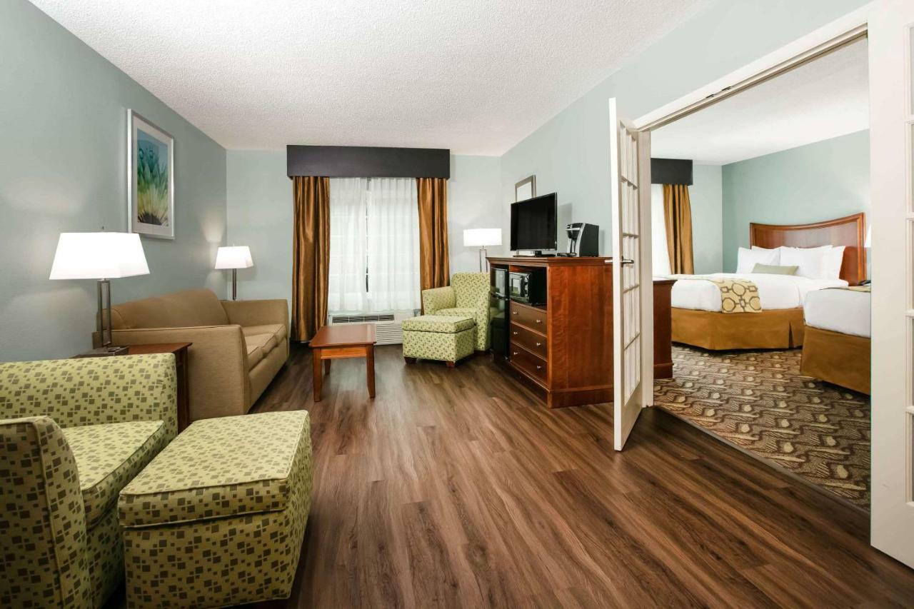 Baymont Inn & Suites Braselton Exterior foto