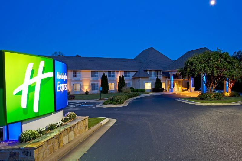 Baymont Inn & Suites Braselton Exterior foto
